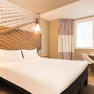 Ibis Gare Du Nord Chateau Landon 10eme Hotel París