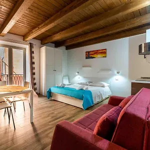 cefal-center-apartments.sicilyhotelsitaly.net/