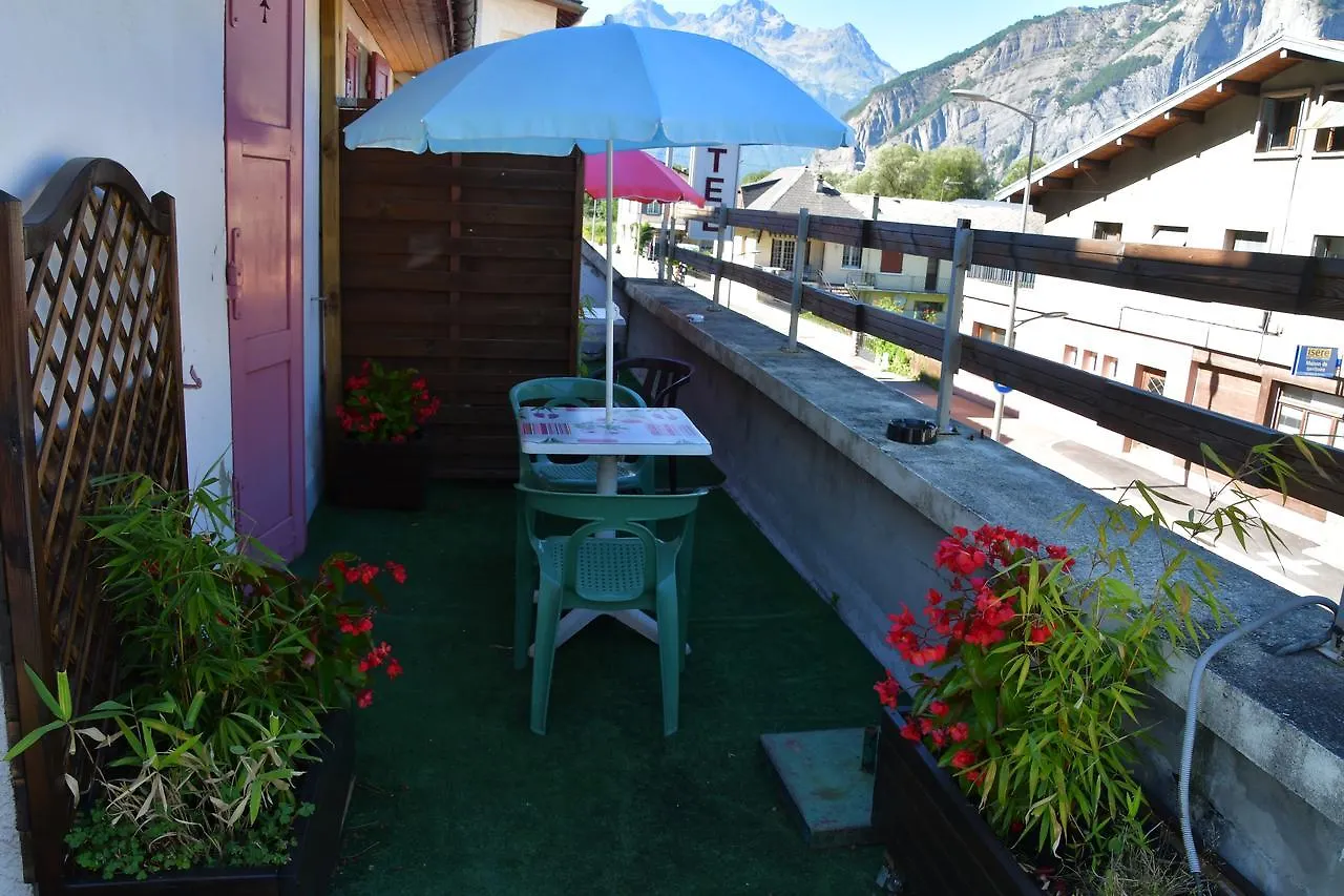 Hotel Le Terminus Le Bourg-dʼOisans